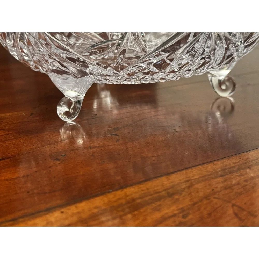 Pinwheel Star Cut 3 Toed 9" Pedastal Bowl by American Cut Hand Blown - Picture 7 of 7